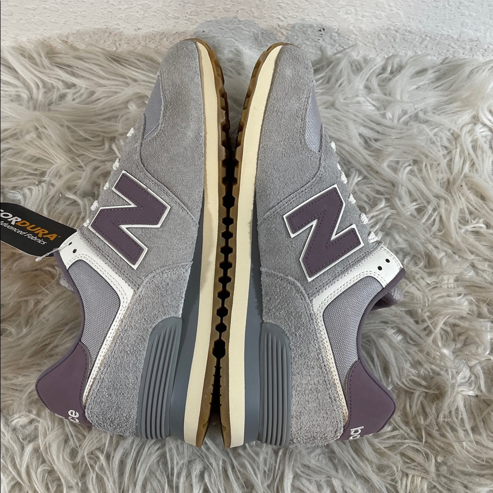 NEW BALANCE UNISEX U574YGD GREY & PURPLE SIZE 12 NEW - Picture 9 of 16